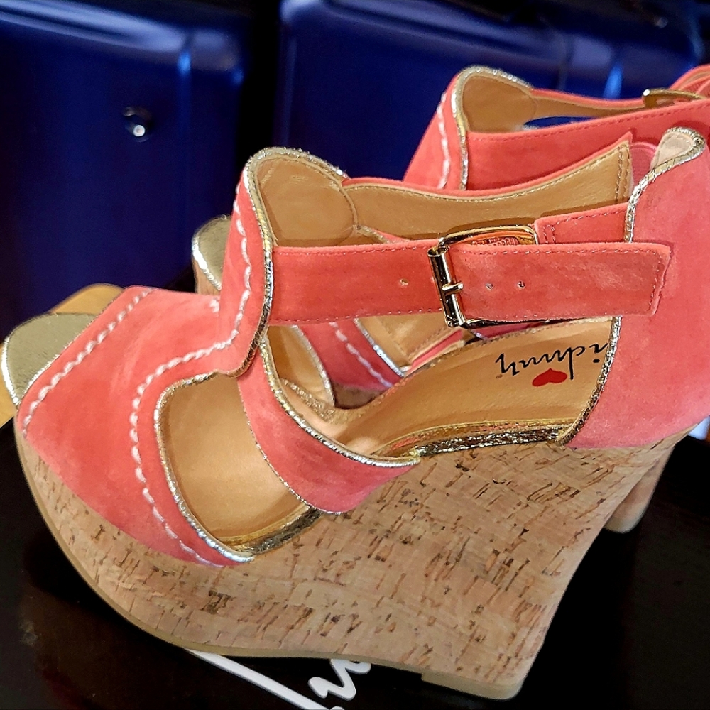 🔥 Luichiny HotCoral Wedges!